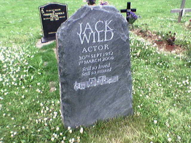 Km Headstone Perfect 39